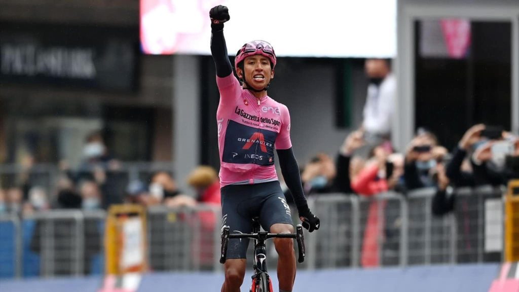 giro italia 2022 ciclismo bicicletta bike italy maglia rosa estathe